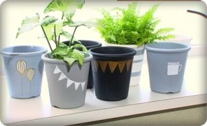 植木鉢にお手軽ステンシル